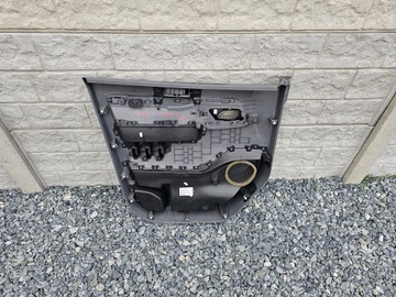 ОБИВКА ДВЕРИ БОКОВАЯ ПЕРЕДНЯЯ ПРАВАЯ EXPERT JUMPY PROACE IV 16- #3163