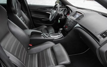 Opel Insignia I Sports Tourer OPC 2.8 V6 Turbo ECOTEC 325KM 2012 Opel Insignia 2.8 V6 TURBO 325KM OPC Recaro Navi Full Led Automat LPG 4x4, zdjęcie 32