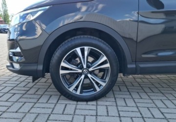 Nissan Qashqai II Crossover Facelifting 1.3 DIG-T 158KM 2020 Nissan Qashqai 1.3 DIG-T N-Connecta DCT 1.3 Benzyna 158KM, zdjęcie 12