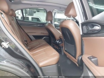 Alfa Romeo Stelvio SUV 2.0 Turbo 280KM 2018 Alfa Romeo Stelvio 2018 Alfa Romeo Stelvio AWD 2.0 Benzyna 280KM, zdjęcie 9