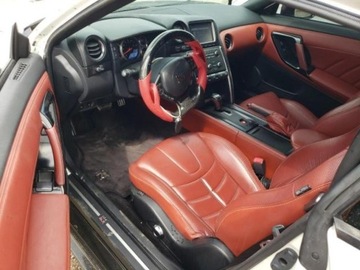 Nissan GT-R 2015 Nissan GT-R 2015 premium 3.8l 3.8 Benzyna 545KM, zdjęcie 7