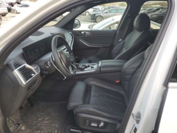 BMW X5 G05 2024 BMW X5 sDrive40i 2024 3.0 Benzyna 335KM, zdjęcie 7