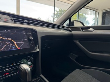 Volkswagen Passat B8 Variant Facelifting 2.0 TDI SCR 150KM 2022 Volkswagen Passat EVO Business / LED / 1właściciel, zdjęcie 24