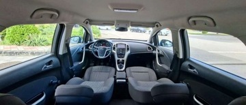 Opel Astra J Sports Tourer 1.6 Turbo ECOTEC 180KM 2011 Opel Astra Opel Astra 1.6 Turbo Cosmo 1.6 Benzyna 180KM, zdjęcie 8