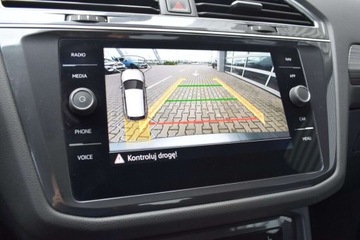 Volkswagen Tiguan II SUV Facelifting 2.0 TDI 200KM 2021 Volkswagen Tiguan TDI 200KM Allspace DSG 4x4 Elegance LEDMatrix Hak Panora, zdjęcie 15