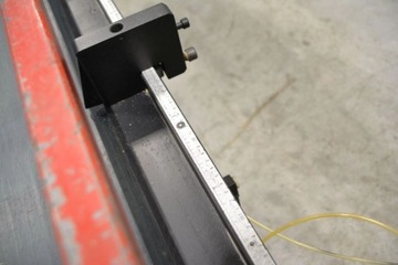 КРЕСТОВАЯ ПИЛА CURSAL - ПРИВОДНЫЕ СТОЛЫ