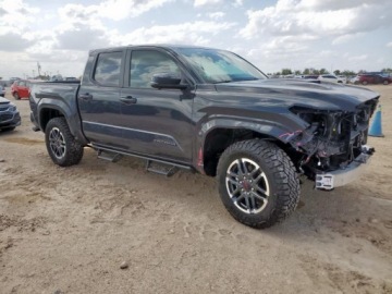 Toyota Tacoma II 2025 Toyota Tacoma Double Cab 2025 2.4l 2.4 Benzyna 278KM, zdjęcie 4