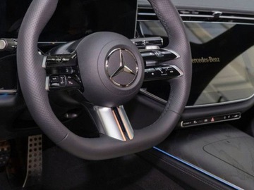 Mercedes Klasa E W214 Sedan 2.0 220d 197KM 2024 220 d 4-Matic AMG Sedan 2.0 (197KM) 2024, zdjęcie 4
