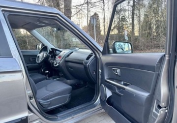 Kia Soul I Crossover 1.6 CRDI VGT 128KM 2011 Kia Soul Kia Soul 1.6 CRDI L 1.6 Diesel 128KM, zdjęcie 34