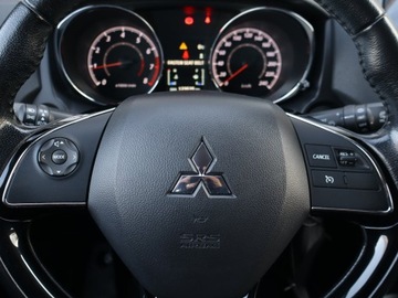 Mitsubishi ASX I SUV Facelifting 2015 1.6 117KM 2016 Mitsubishi ASX 1.6 MIVEC, Salon Polska, zdjęcie 11