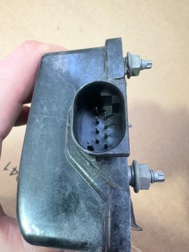 Радарный датчик Distronic, ACC Mercedes W204, W212, W218, A2129003300