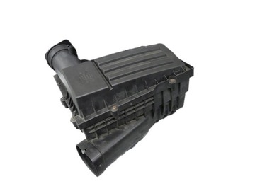 Filtr powietrza obudowa 3C0129601CC CADDY III TDI