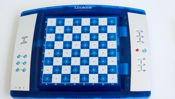 Электронная шахматная игра ChessLight со светящимся LCG3000