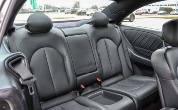 Mercedes CLK W209 Coupe C209 3.0 V6 (320 CDI) 224KM 2006 Mercedes-Benz CLK 3,0CDI (224KM) Automat Lift Skory 3.0 Diesel 224KM, zdjęcie 11