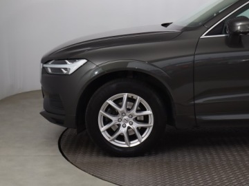 Volvo XC60 II Crossover D4 190KM 2020 Volvo XC60 D4, Salon Polska, Serwis ASO, 187 KM, zdjęcie 14
