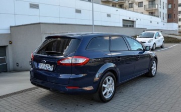 Ford Mondeo IV Kombi 2.0 Duratorq TDCi DPF 140KM 2014 Ford Mondeo SW 2,0TDCI Lift Salon PL 2014 r. 2.0 Diesel 140KM, zdjęcie 3