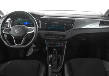 Volkswagen Taigo 1.5 TSI 150KM 2024 Volkswagen Taigo 1.5 TSI 150KM Style DSG Podgrzewane Fotele Kamera Cofania, zdjęcie 13