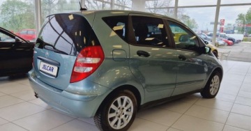 Mercedes Klasa A W169 Coupe 1.5 150 95KM 2004 Mercedes-Benz Klasa A A150 Klimatyzacja Podgrzewane fotele 1.5 Benzyna 95KM, zdjęcie 9