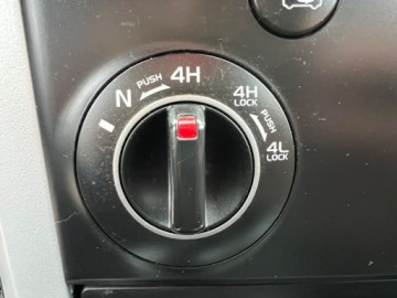 Suzuki Grand Vitara II 2012 Suzuki Grand Vitara 4X4 XENONY NAWIGACJA KLIMATYZACJA GRZANE FOTELE TEMPOM, zdjęcie 11