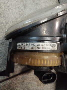 CADDY 10-15R HALOGEN PRAVÝ 5K0941700, MŘÍŽKA