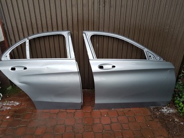 DVEŘE LEVÉ PŘEDNÍ MERCEDES TŘÍDA C W205 A205722010