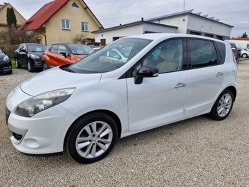 Renault Scenic III Van 1.4 TCe 16v 130KM 2011 Renault Scenic Piekna biala perla 1.4 benzyna z Niemiec 118 tys km jak now, zdjęcie 3
