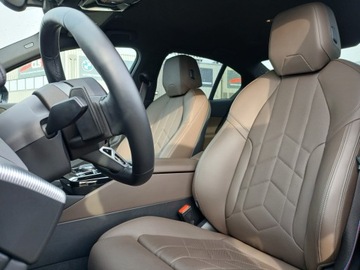 BMW Seria 5 G90-91 Touring 2.0 520d 197KM 2025 BMW 520 BMW 520d xDrive M Pakiet M Pro harman/kard, zdjęcie 9