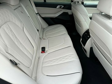 BMW X5 G05 SUV 3.0 30d 286KM 2022 BMW X5 BMW X5 30d, INDIVIDUAL, 286KM, M-Sport, Sha, zdjęcie 13