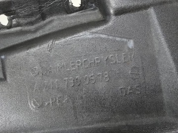 КОВРИК ДЛЯ ДВЕРИ MERCEDES W211 2117300578