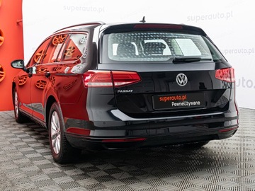 Volkswagen Passat B8 Variant 2.0 TDI BlueMotion SCR 150KM 2019 VOLKSWAGEN Passat 2.0 TDI Comfortline Combi 150KM 2019, zdjęcie 26