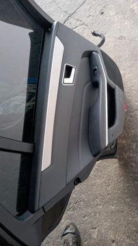 DVEŘE LEVÉ ZADNÍ KOMPLETNÍ MERCEDES TŘÍDA E W212