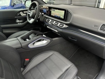 Mercedes GLE V167 SUV Facelifting 3.0 450d 367KM 2025 MERCEDES-BENZ GLE 450 d 4-Matic AMG Line 3.0 (367KM) 2025, zdjęcie 10