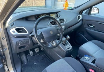 Renault Grand Scenic II 2013 Renault Grand Scenic Renault Grand Scenic ENERGY TCe 130 SampS Paris 1.2, zdjęcie 15