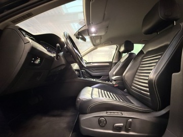 Volkswagen Passat B8 Limousine Facelifting 2.0 TSI 280KM 2021 Volkswagen Passat Volkswagen Passat 2.0 TSI 280 KM, zdjęcie 20