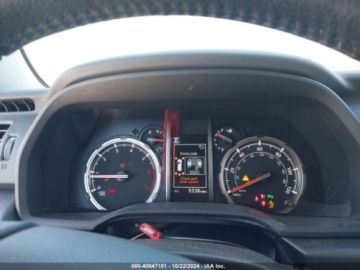 Toyota 2023 Toyota 4-Runner Limited, 2023r., 4x4, 4.0L 4.0 Benzyna 270KM, zdjęcie 8