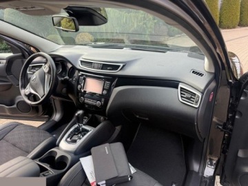 Nissan Qashqai II Crossover 1.2 DIG-T 115KM 2016 Nissan Qashqai 1.2 DIG-T Tekna Xtronic 115KM 2016r bezwypadkowy, zdjęcie 12