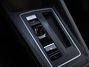 Volkswagen Golf VIII Hatchback Plug-In-Hybrid 1.4 TSI 204KM 2022 VW Golf 1.4 TSI eHybrid, Salon Polska, zdjęcie 16