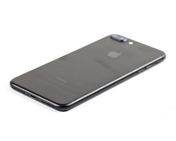 Смартфон Apple iPhone 7 Plus