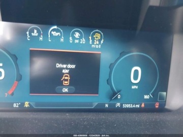 Ford Expedition III 2022 Ford Expedition Limited 2022 3.5 Benzyna 400KM, zdjęcie 10