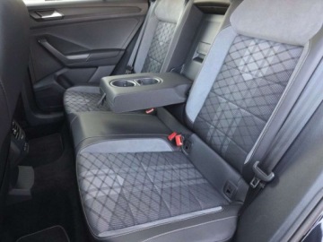 Volkswagen T-Roc I SUV Facelifting 1.5 TSI ACT 150KM 2024 Volkswagen T-Roc 1.5TSI 150KM R-Linie DSG FV23 Pakiet Tech Pakiet Zimowy T, zdjęcie 23