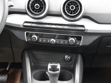 Audi Q2 SUV Facelifting 1.5 35 TFSI 150KM 2025 AUDI Q2 35 TFSI S Line Suv 1.5 (150KM) 2025, zdjęcie 11