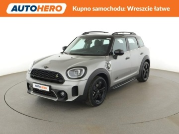 Mini Countryman F60 Crossover Plug-In 1.5 SE 220KM 2022 Mini Countryman FV23 PHEV Cooper SE Automat ALL4