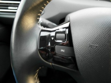 Peugeot 2017 Peugeot 308 Allure Panorama dach KAmera Klimatronik Full Led 1.2 Benzyna, zdjęcie 33