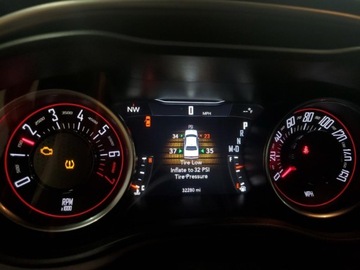 Dodge Challenger III 2022 Dodge Challenger GT 2022 3.6l 3.6 Benzyna 303KM, zdjęcie 9