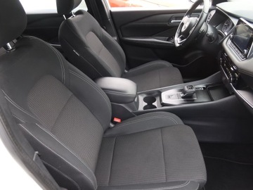 Nissan Qashqai III Crossover 1.3 DIG-T MHEV 158KM 2022 Nissan Qashqai 1.3 DIG-T MHEV, Salon Polska, zdjęcie 8