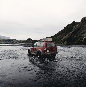 Przetwornica GREEN CELL Czysta sinusoida 12V/230V 500W/1000W