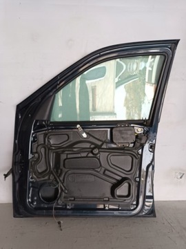 DVEŘE PRAVÉ PŘEDNÍ MERCEDES ML W163