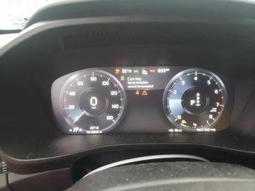 Volvo XC40 2021 Volvo XC 40 Volvo XC40 T5 AWD R-Design, od ubezpieczalni, zdjęcie 9