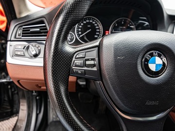 BMW Seria 5 F10-F11 Touring Facelifting 520d 190KM 2015 BMW Seria 5 520d xDrive Combi 2.0 190KM 2015, zdjęcie 13