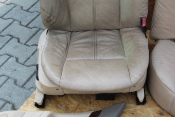 BMW 7 e38 бежевый кожаный диван с электроприводом, боковые сиденья, комплект